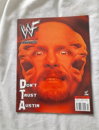 WWF Magazines 2001