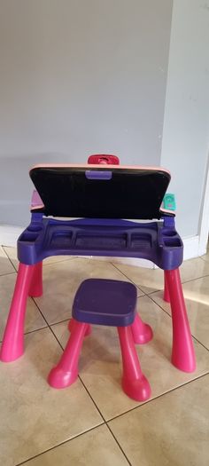 VTech Learn and Draw Activity Desk