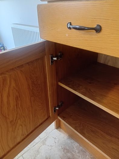 Pepe Oak Solid Dresser