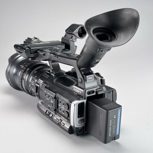 Sony PMW 200 Solid-State Memory Camcorder