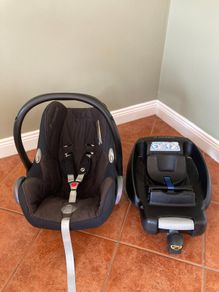 Maxi Cosi Infant Car Seat & Isofix