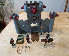 Playmobil castle