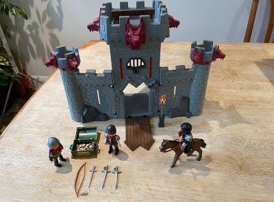Playmobil castle