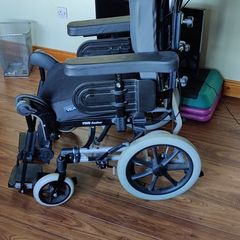 Rea Azalea Assist Medical WheelChair