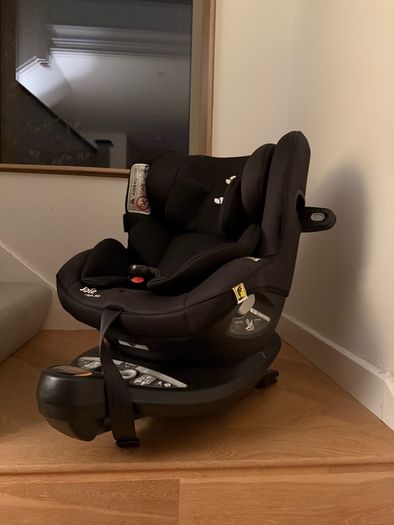 Joie i-spin 360 Car Seat (iso and baby insert incl.)