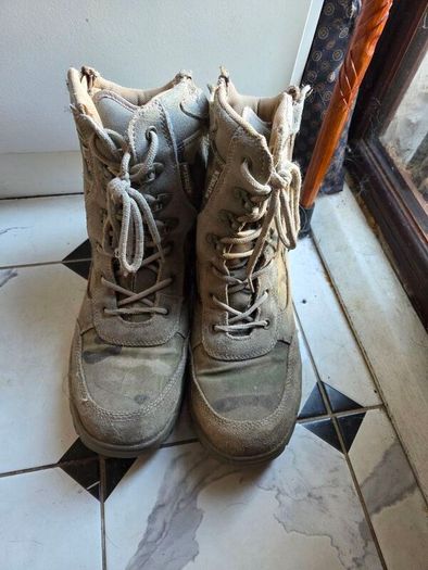 Airsoft boots size 10