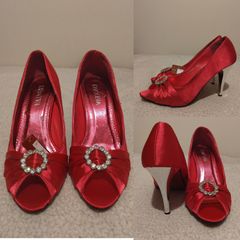 Stunning Pink satin Occasion Shoes NEW