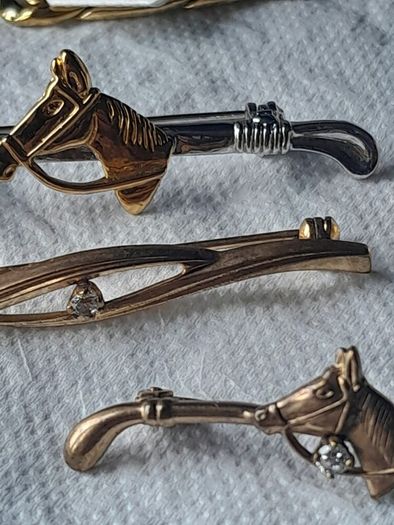 lot of jewellery