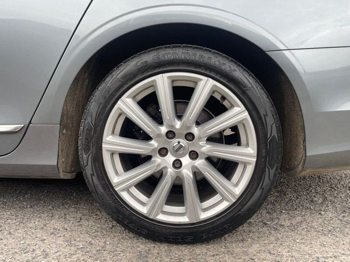 Volvo S90 D4 Inscription