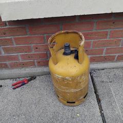 small gas cylinder
