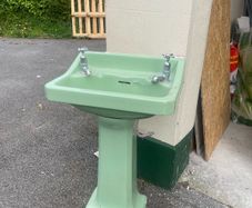 Vintage Twyfords porcelain sink