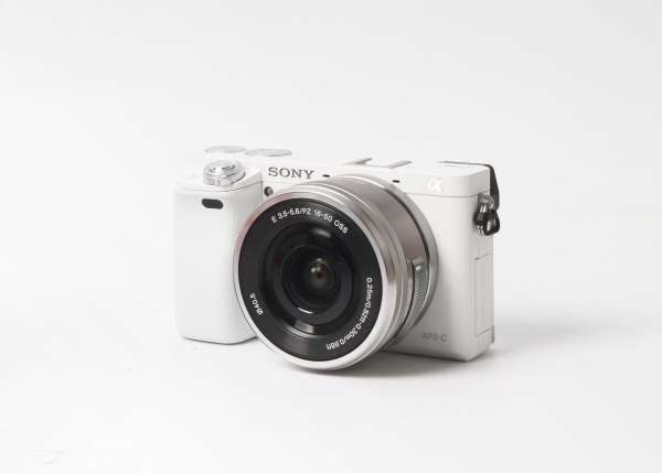 Sony Alpha A6000 with 16-50mm Lens (Black only available) - New