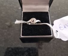 9ct white gold sapphire & diamond ring