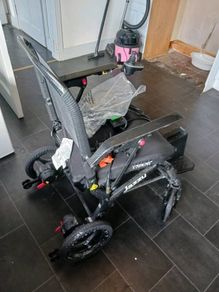 Jazzy carbon electric wherlchair
