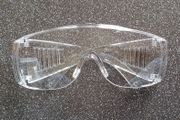 New - A Pair of Goggles - Read Carefully - E