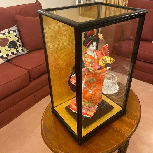 Rare japanese geisha ornament
