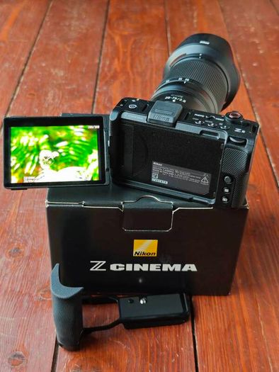 nikon