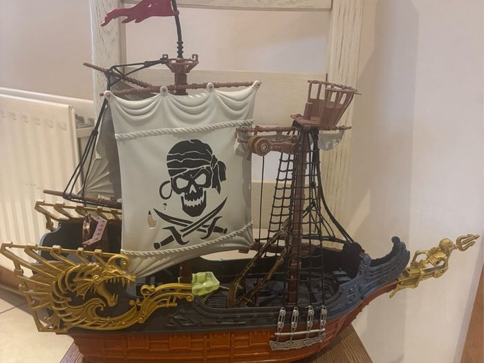 pirate ship
