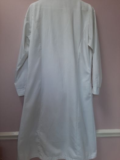 lab coat white