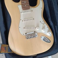 Squiere Stratocaster c/w USA Pickups, Electrics & Pickguard