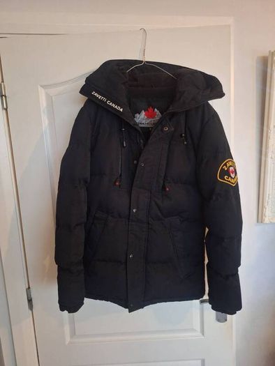 Zavetti coat size S Mens (13-14)- Excellent condition, barely worn