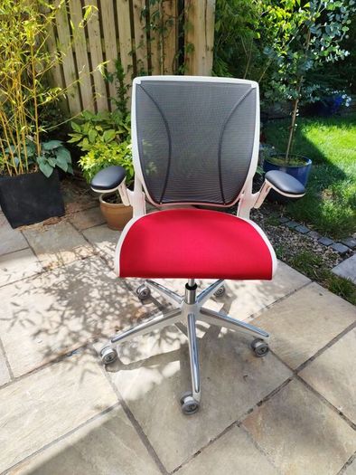 ergonomic office chair