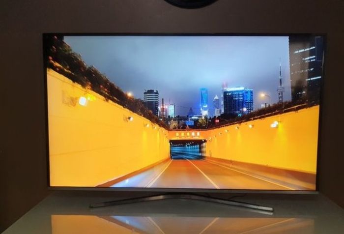 55" Samsung 4k Ultra HD HDR Freeview Freesat HD Smart LED TV