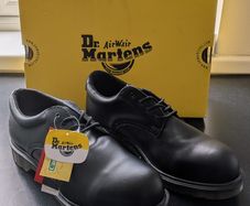 Dr. Martens - Safety Shoes (9UK / 43EU) - Brand New