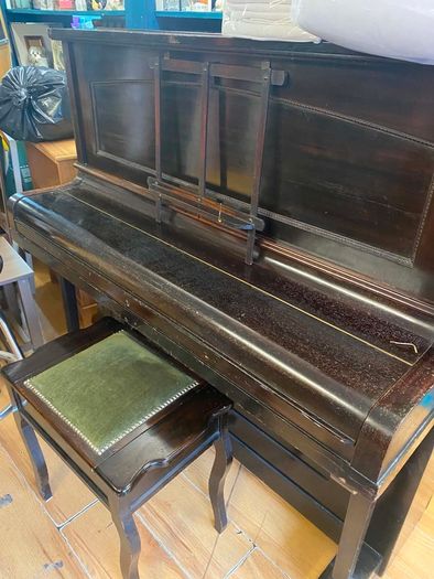 Antique piano