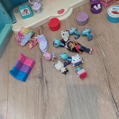Gabby doll house