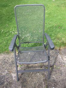 3 garden chairs