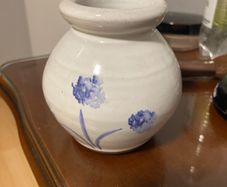 Stephen Pearce/ Shanagarry Celebration mini barrel pottery vase