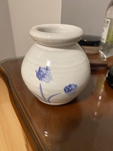Stephen Pearce/ Shanagarry Celebration mini barrel pottery vase