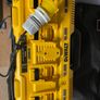 Dewalt 4 port charger DCB104 Image 2