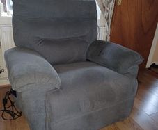 rise and recline armchair