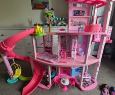Barbie Dream House