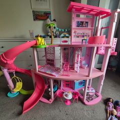 Barbie Dream House