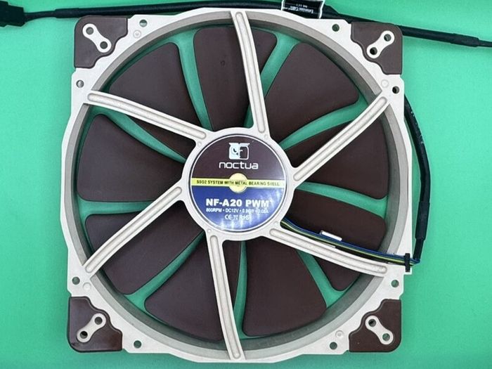 Noctua NF-A20 PWM 200mm Fan