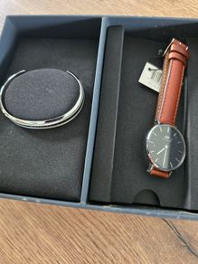 Daniel Wellington Women s Gift Set   Classic Watch  Matching Cuff Bracelet Brand New