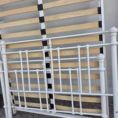 4ft 6 white metal bed frame