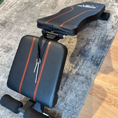 FLYBIRD Adjustable Weight Bench Compact & Foldable Excellent Condition