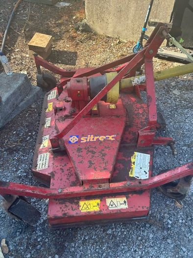 finishing mower
