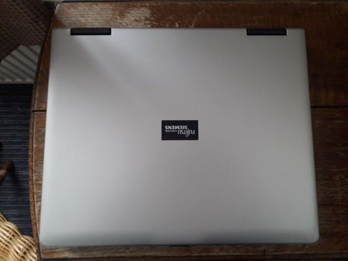 Laptop