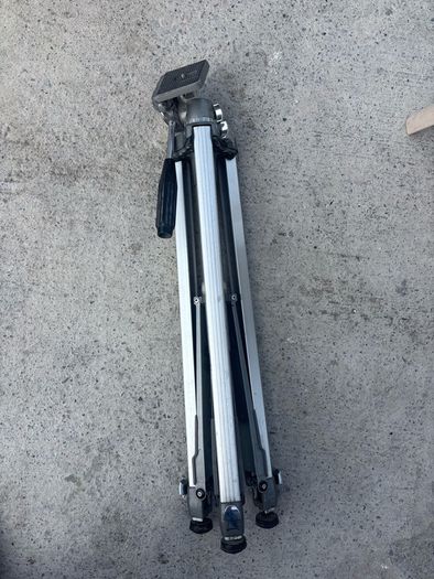 Heavy duty vintage tripod