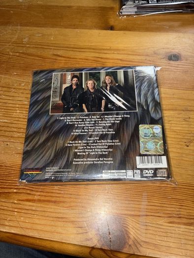 Revolution Saints - Light In The Dark