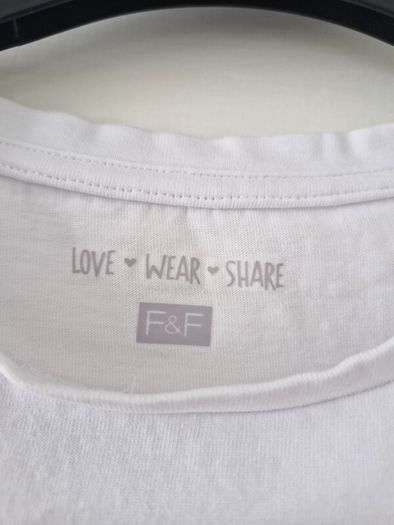 F&F White Cropped T-Shirt