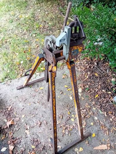 conduit bending machine