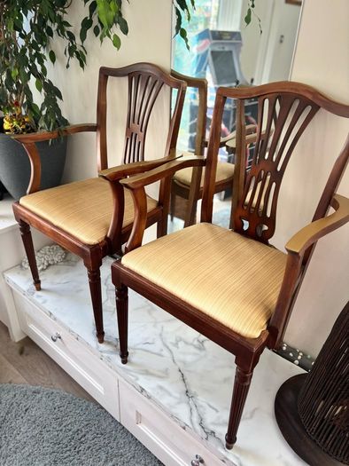 Pair of Vintage Hepplewhite-Style Carver Chairs