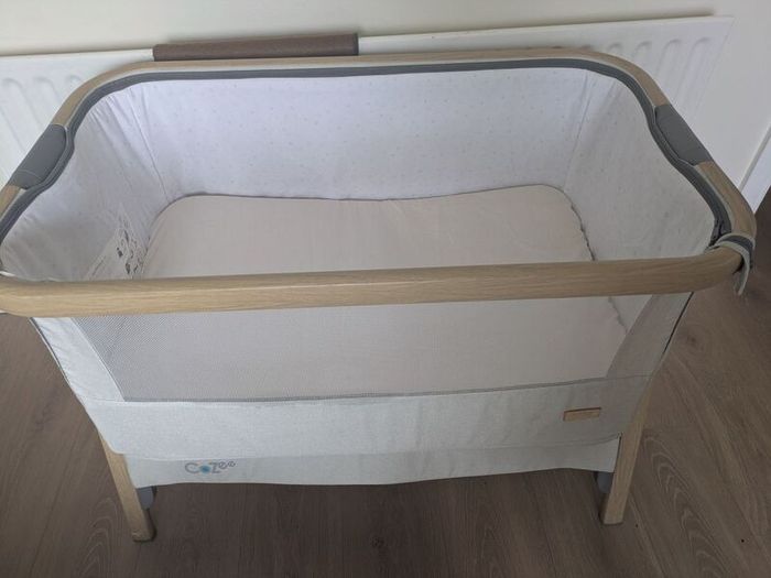 bedside cot tutti bambini cozee