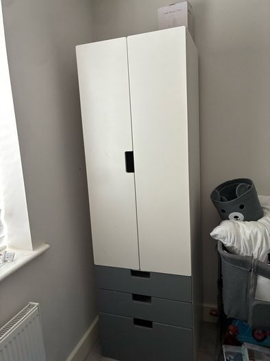 baby wardrobe